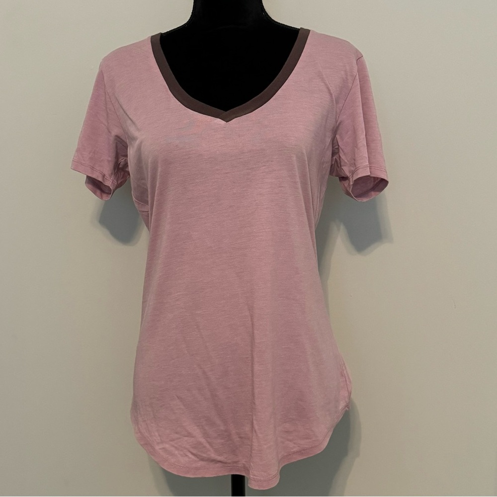 Z Supply V-Neck T-shirt. Women’s. Size small. NWT. Pink with brown neckline.